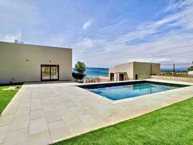 Villa with view & private pool gallery image 5