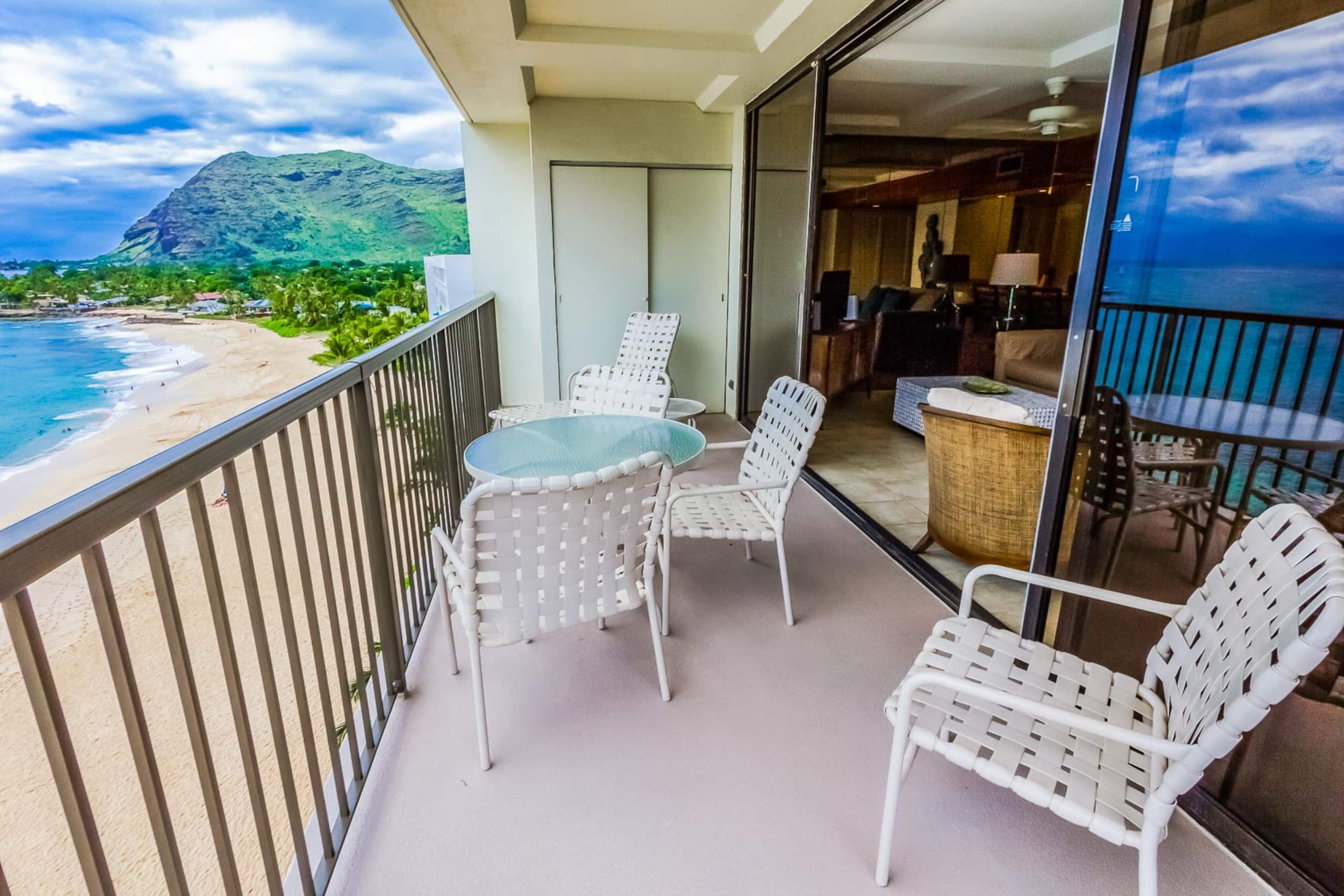 Oceanfront Condo @HI Princess Makaha Pool Hot-tub - Photo 14