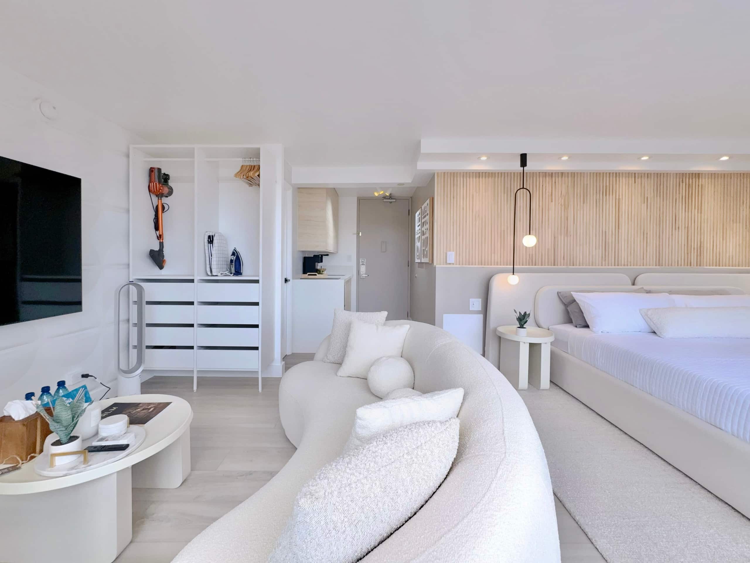 32F-Penthouse Pacific Monarch Studio-Ocean View - Image 19