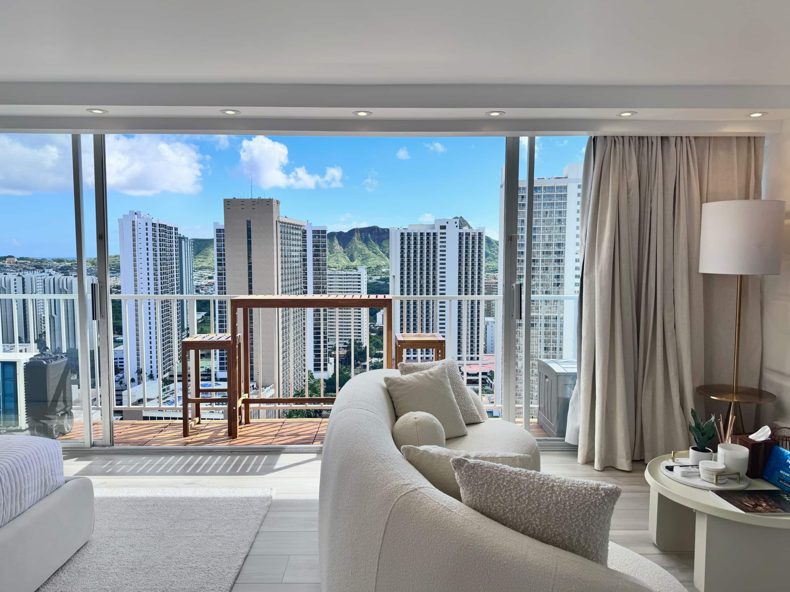 32F-Penthouse Pacific Monarch Studio-Ocean View - Image 7