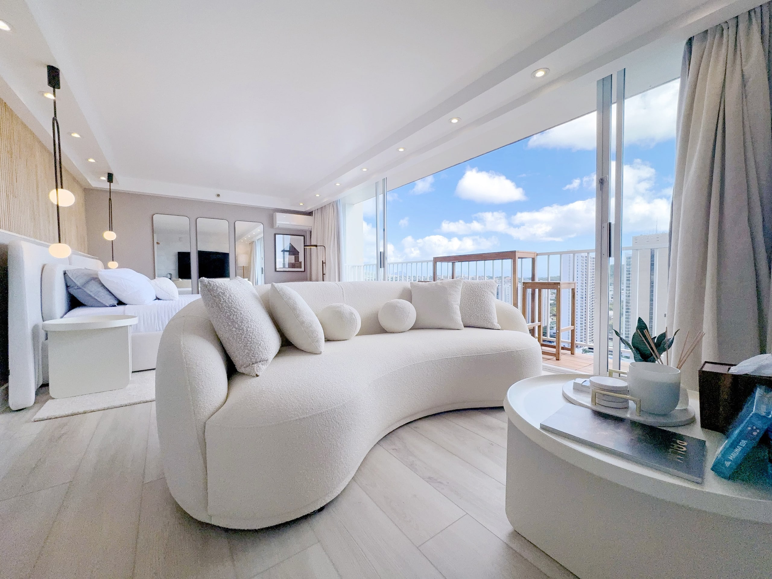 32F-Penthouse Pacific Monarch Studio-Ocean View - Image 17