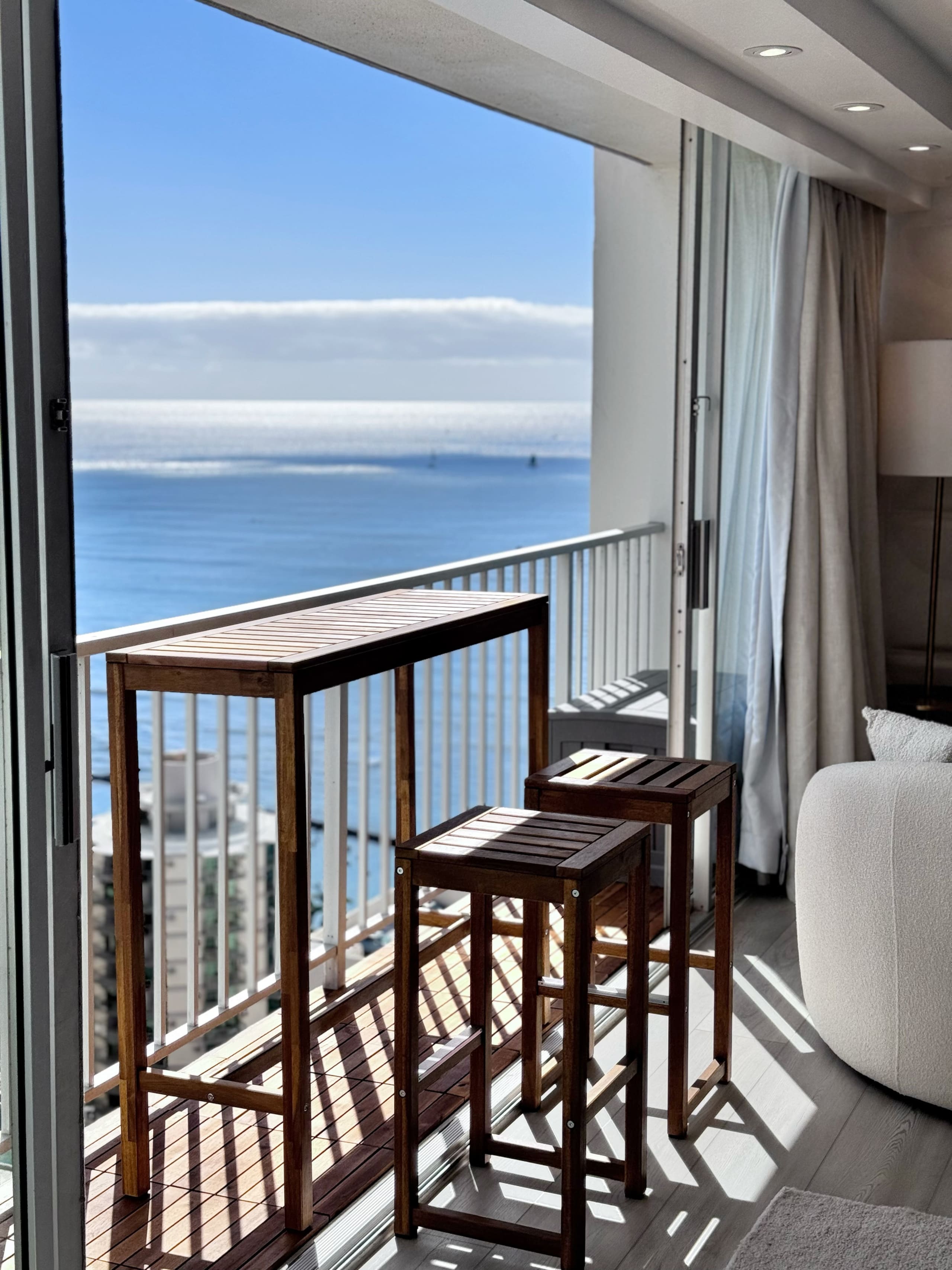 32F-Penthouse Pacific Monarch Studio-Ocean View - Image 45