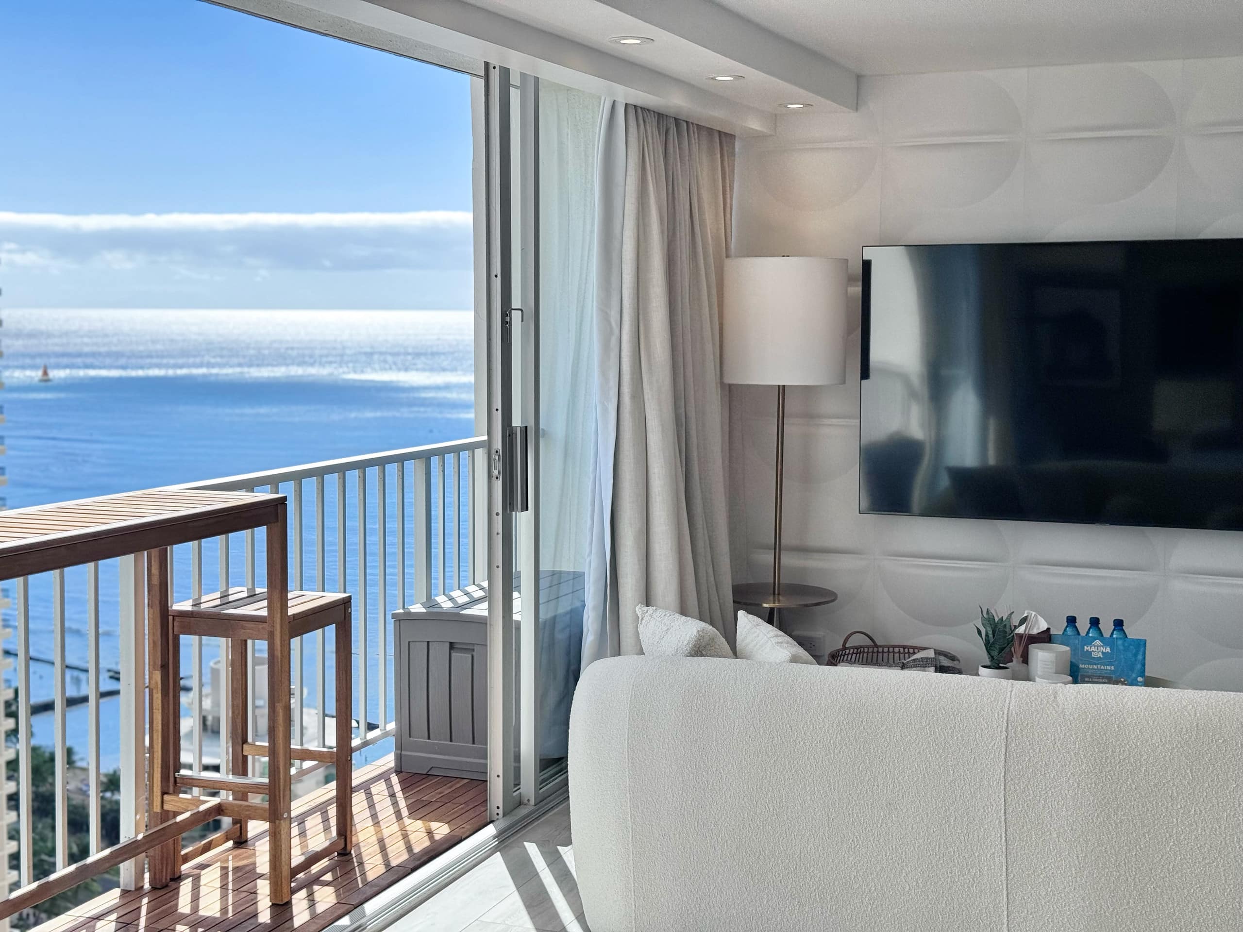 32F-Penthouse Pacific Monarch Studio-Ocean View - Image 8