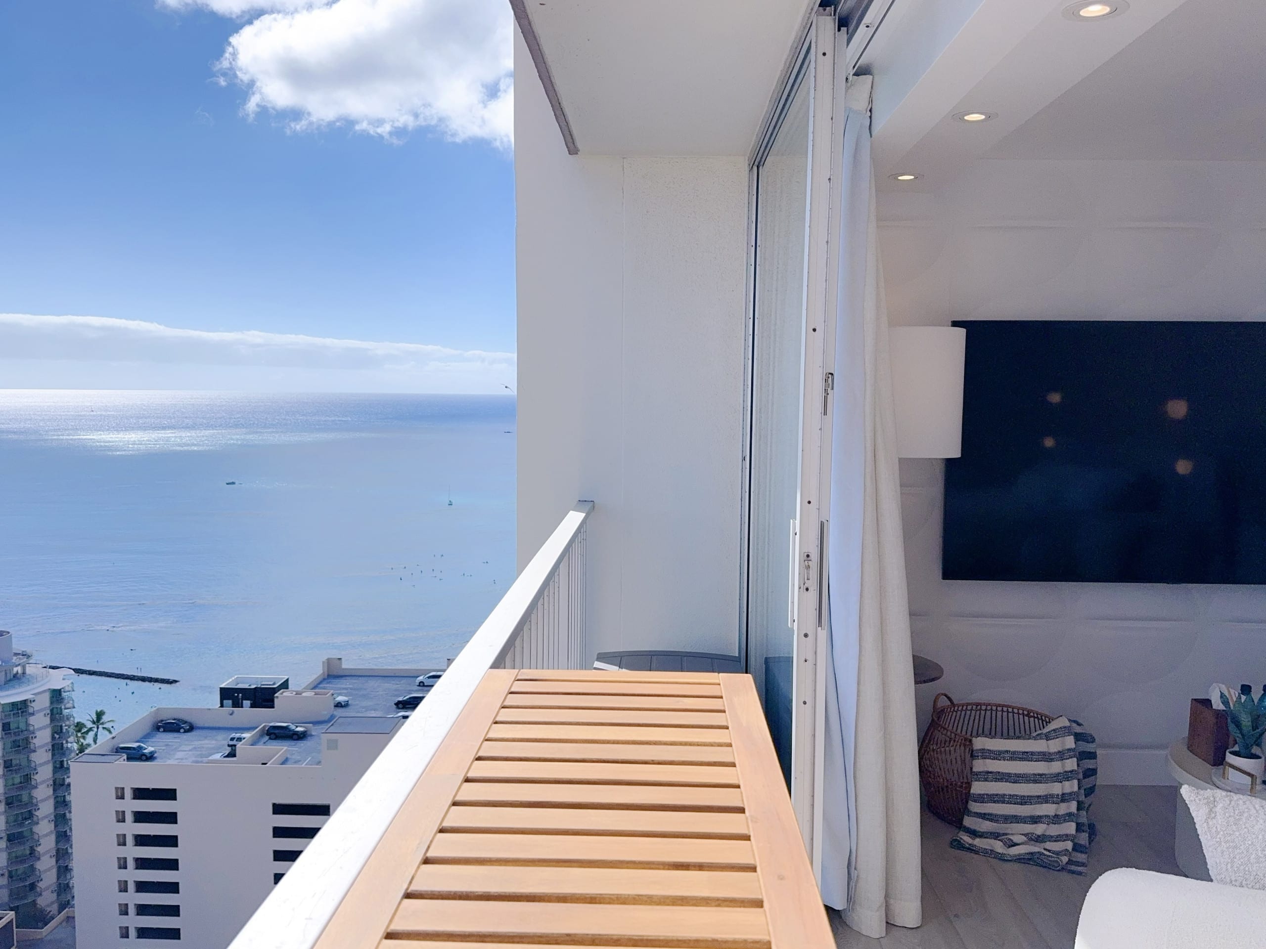 32F-Penthouse Pacific Monarch Studio-Ocean View - Image 44