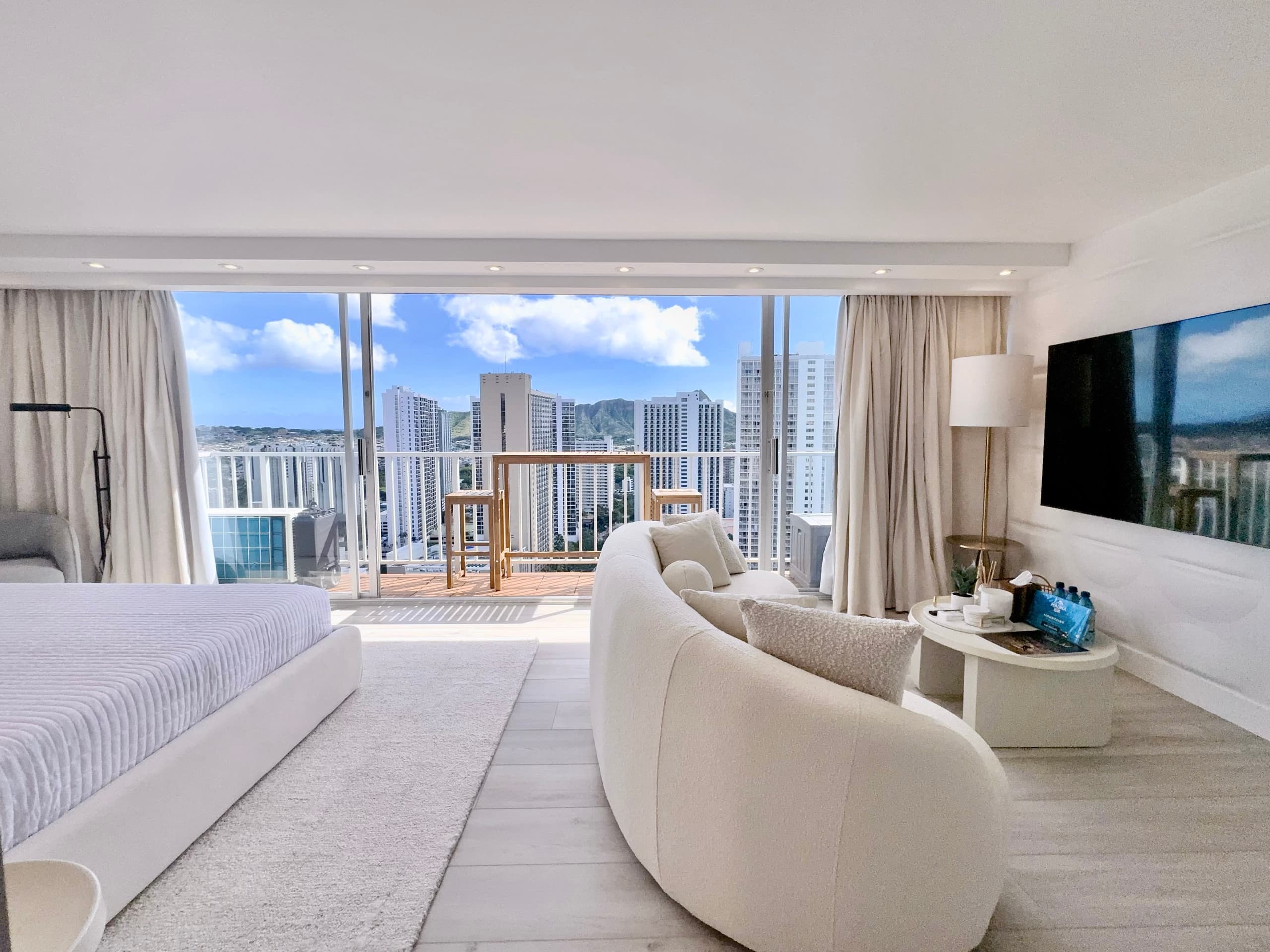 32F-Penthouse Pacific Monarch Studio-Ocean View - Image 16