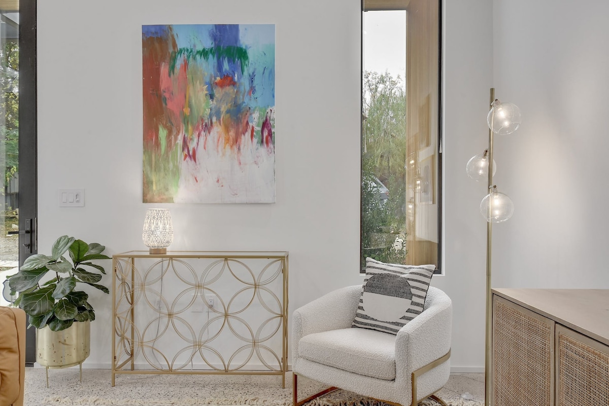 Cozy Serene and Spacious 2BR Retreat