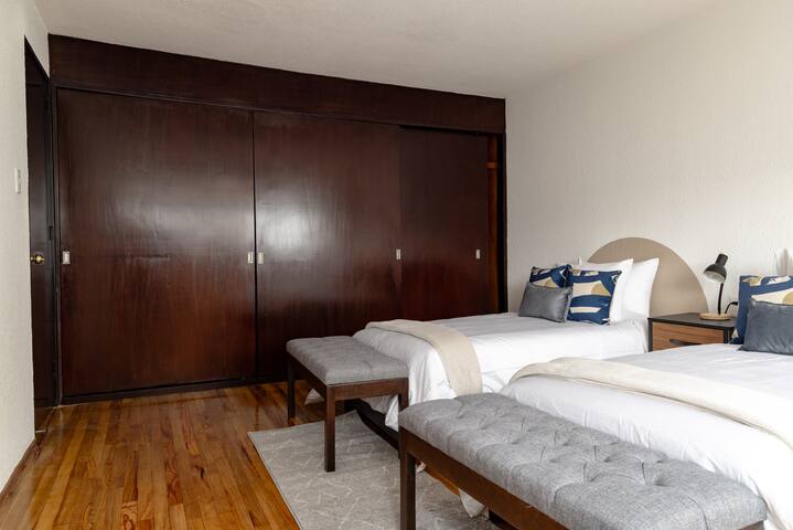 3Br in Polanco w/Private Terrace gallery image 4