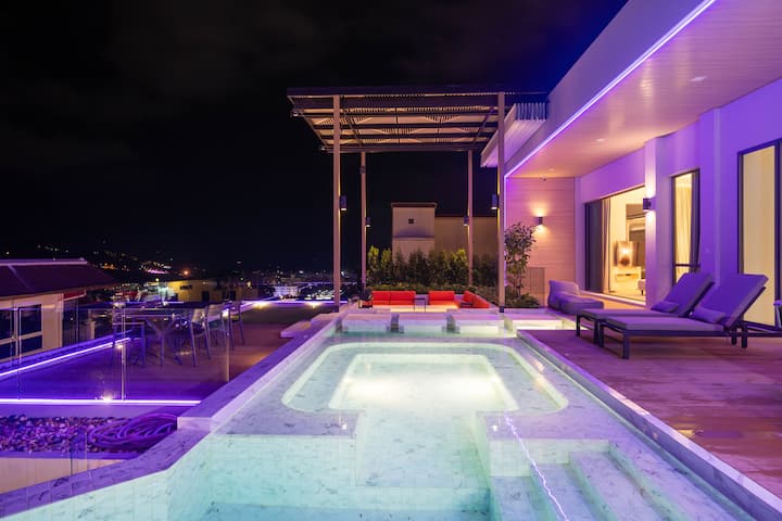 The villa at night