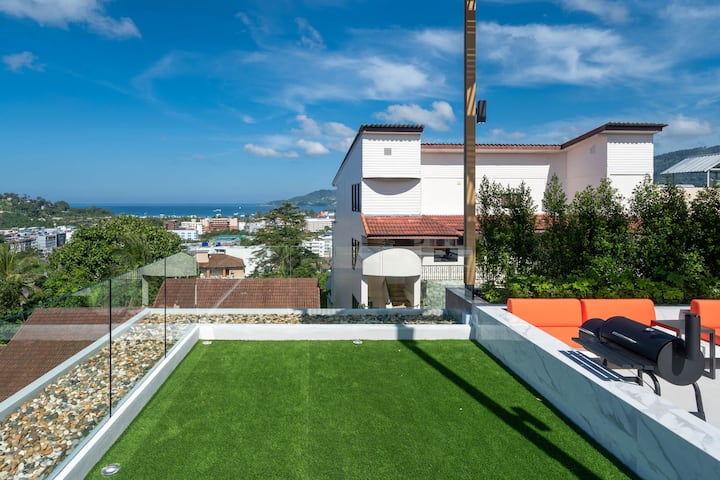 Lawn on the rooftop