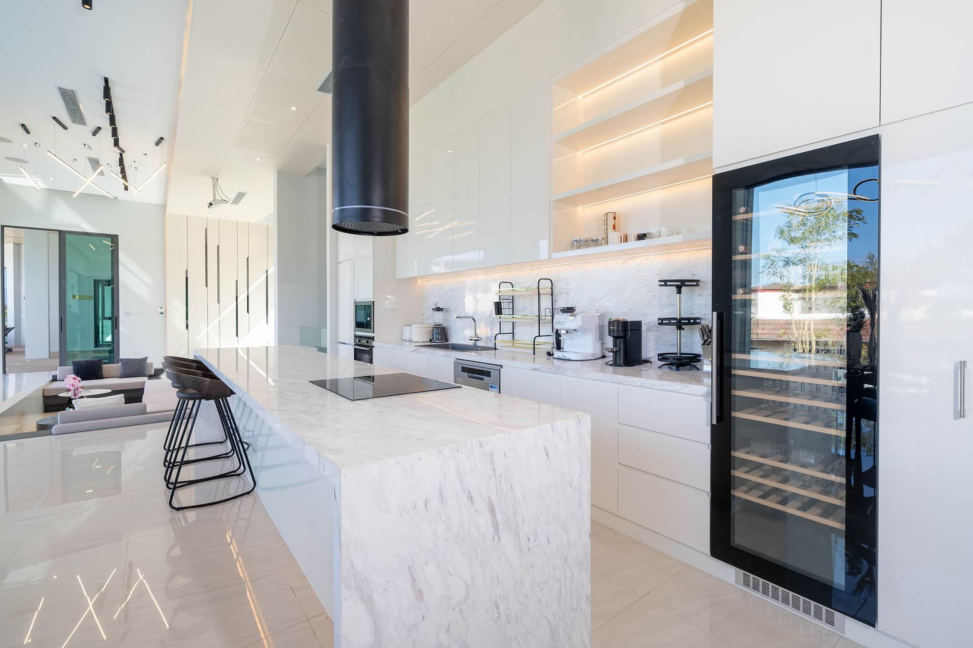 Kitchen with island