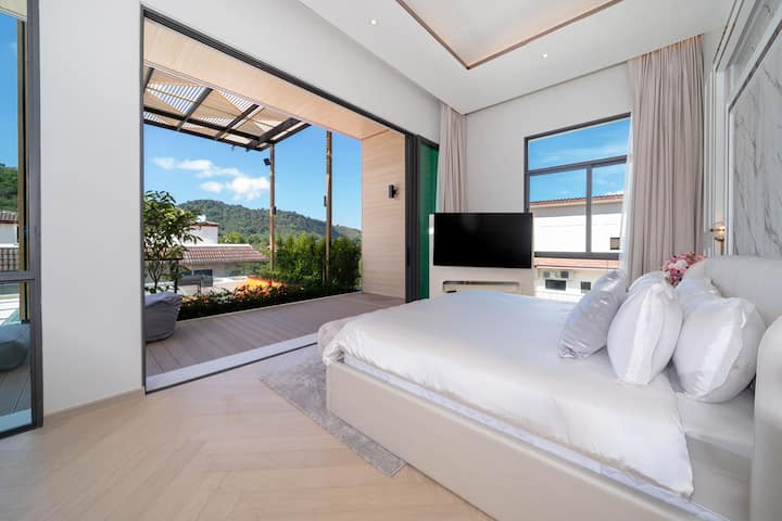 Bright bedroom