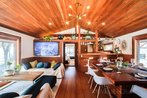 Unique Boutique Chalet. Wasabi Wonderland