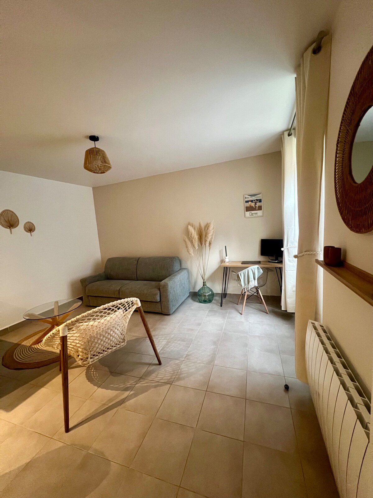 Top performing Airbnb: The beauplex, between the port and the sea in Dieppe