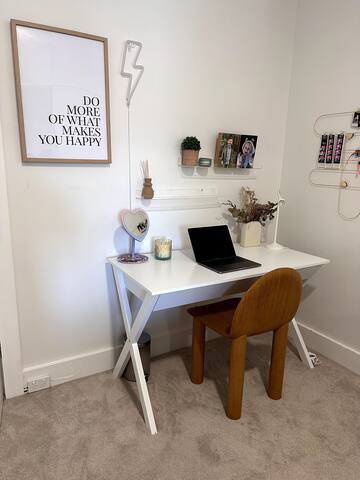 Beautiful family home in the heart of Bondi! gallery image 3