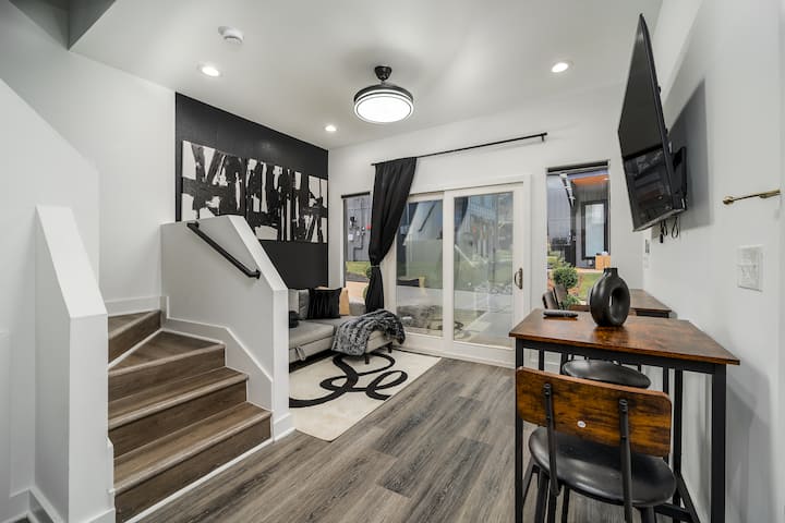 A Splice Of Heaven - Brand New Tiny Home - Union City, GA