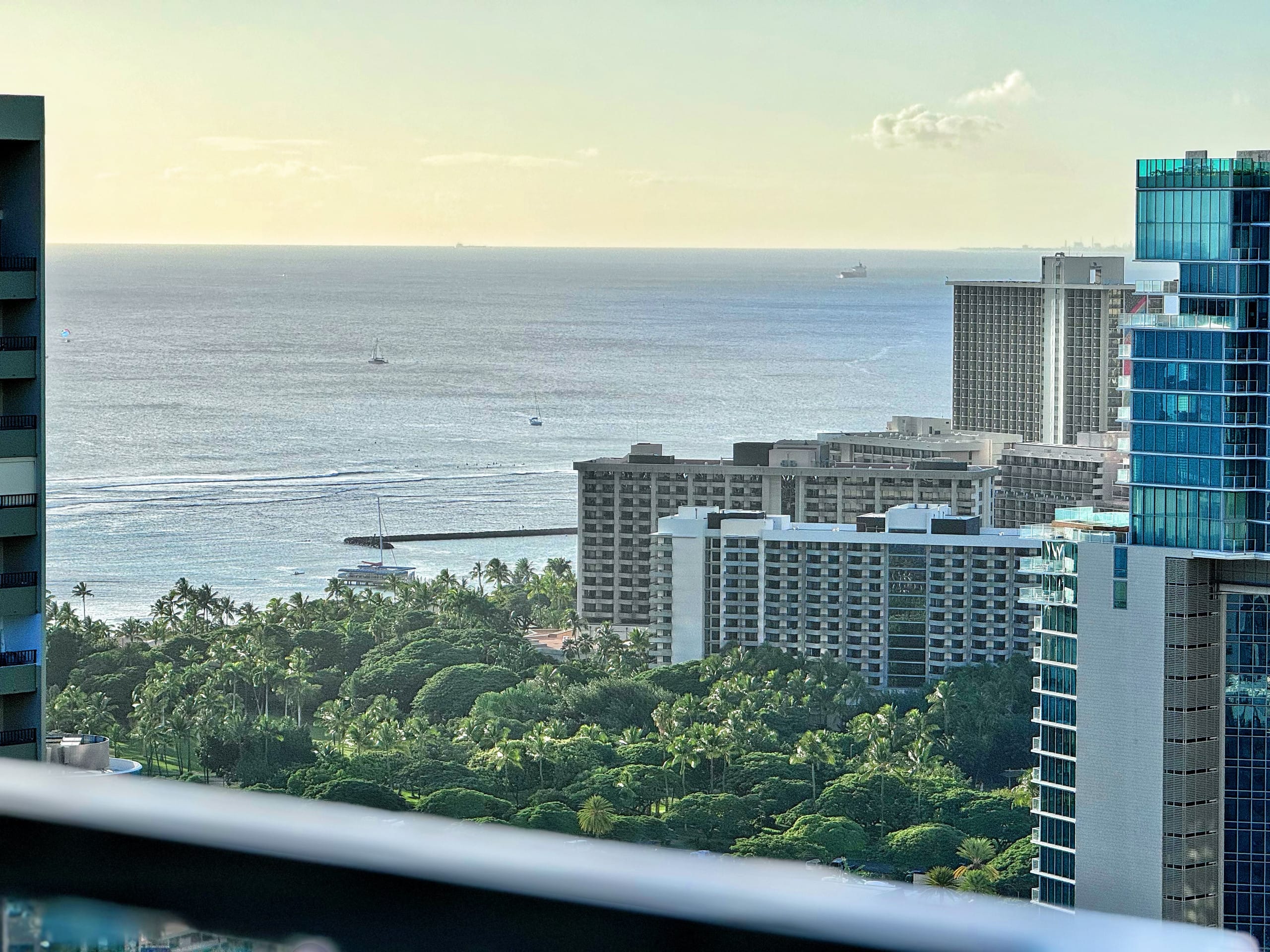 43FL-Modern High-FL Studio w/Ocean & City Views - Image 42
