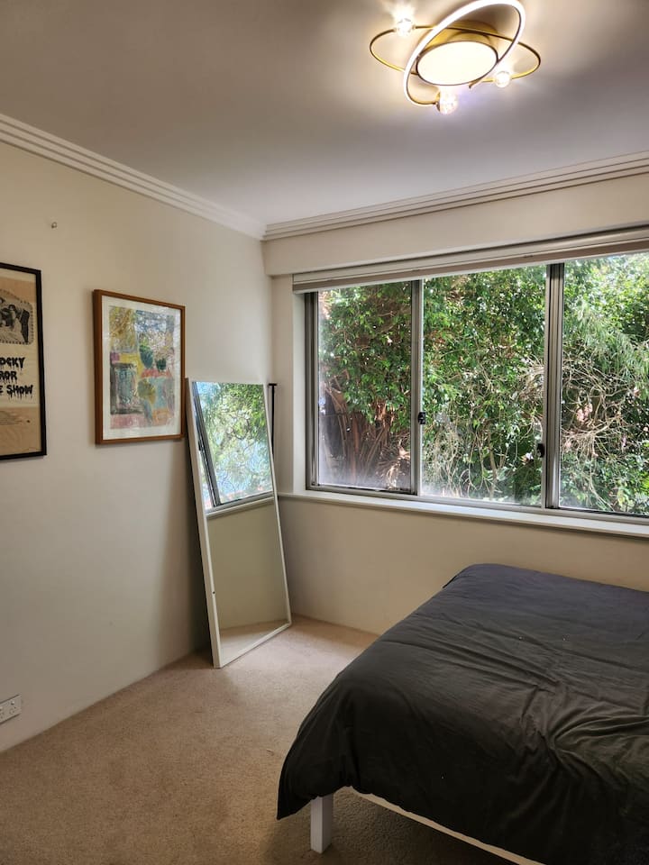 Dormitorio 4, cama tamaño queen