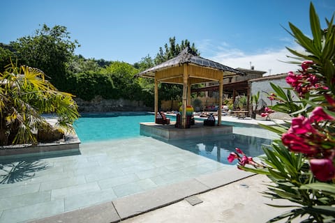 exceptional master house