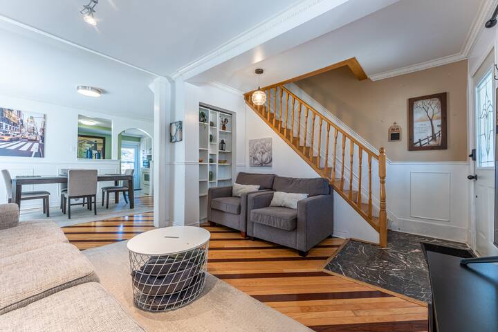 Mid-Town House near Yorkdale gallery image 2