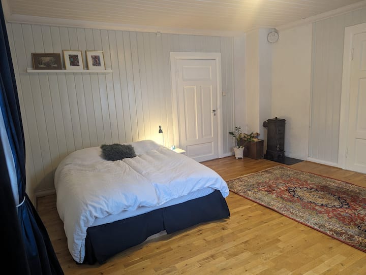 Chumba cha kwanza cha kulala