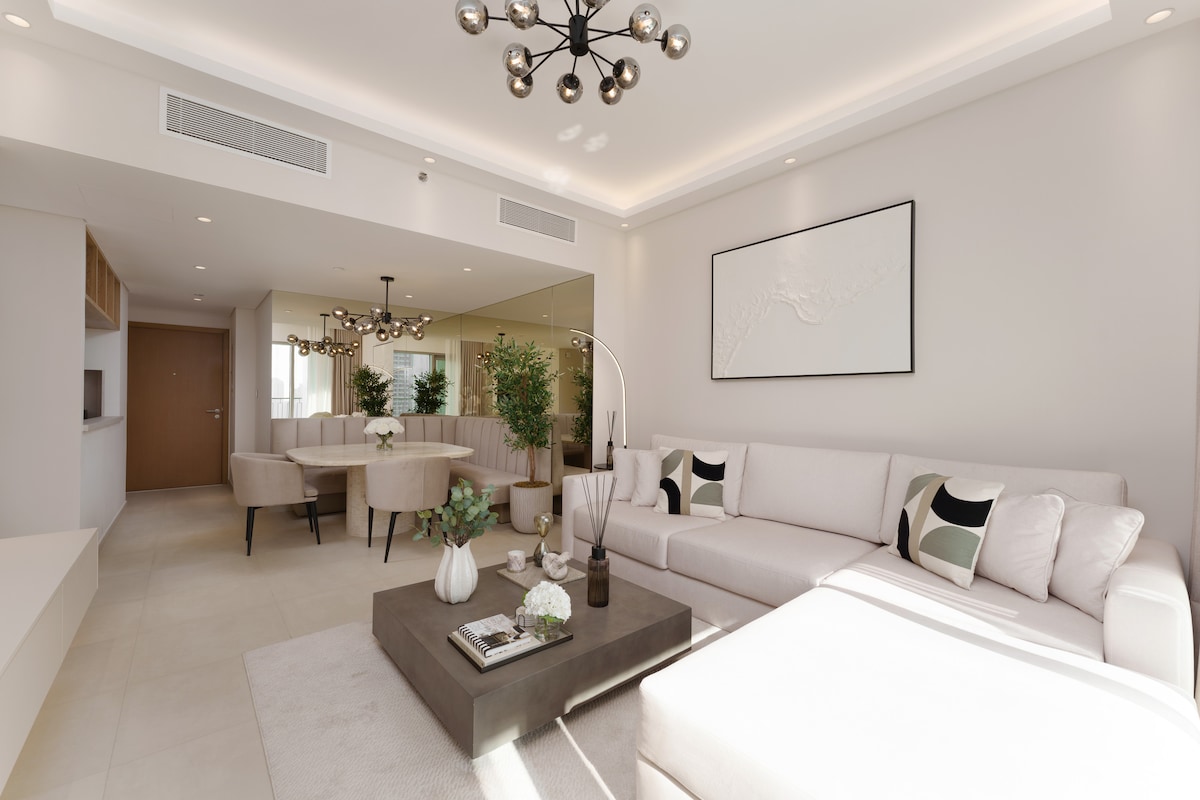 2 Bedroom Furnished Apartment with Burj Khalifa View | Downtown Views II 5