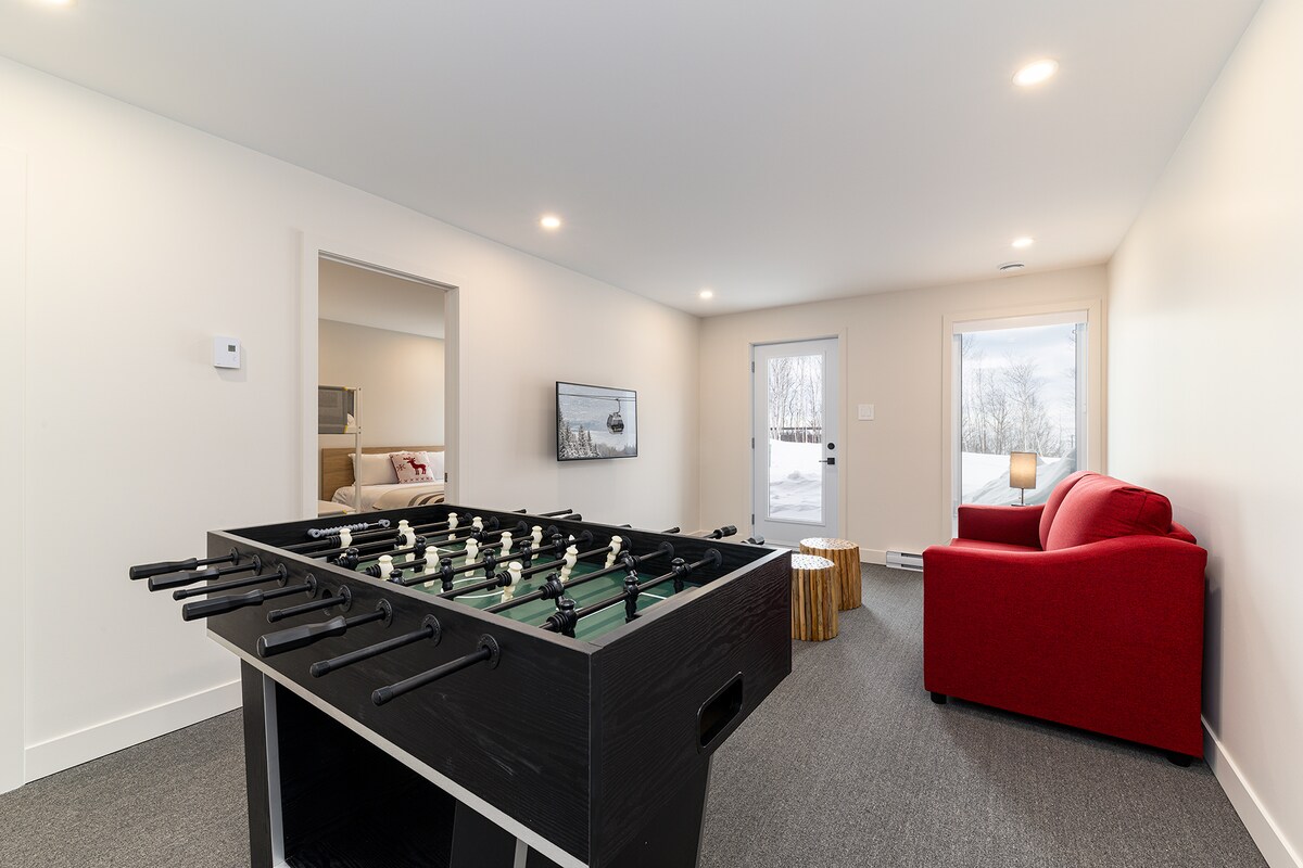 ฟุตบอลโต๊ะและโซฟาเบด