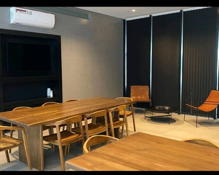 Kitnet novo em Belgrano com piscina e coworking