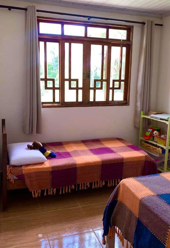 Спалня 2, с двойно легло и единично легло