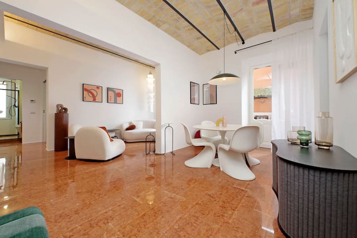 Lussuoso appartamento vicino al Colosseo