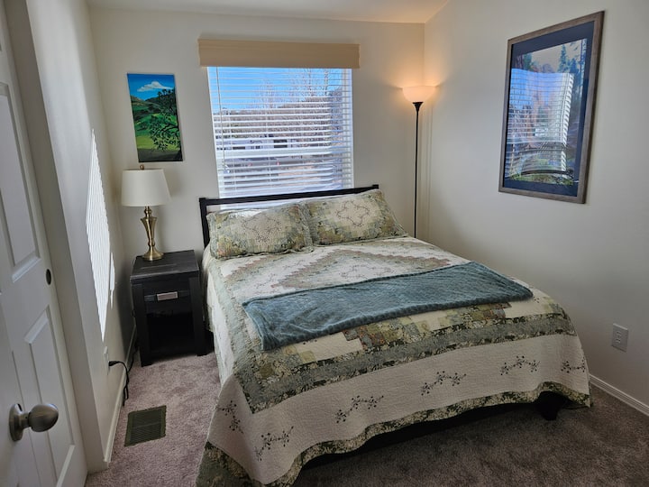 Dormitorio 2 tamaño queen.