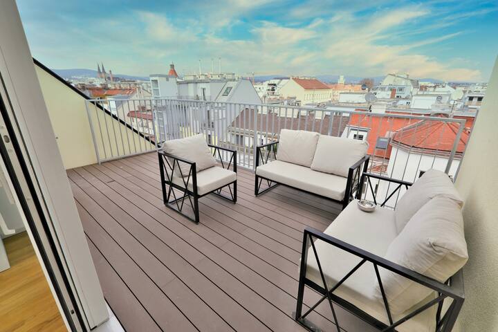 Apartment 17 gallery image 2