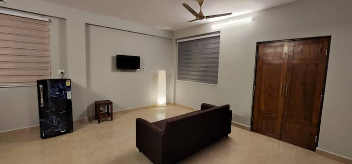 Living room image 3