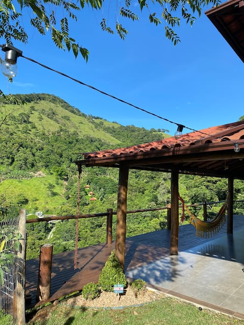 Top Airbnb: B. do Sana – Mountain House – Peace and Nature em Casimiro De Abreu