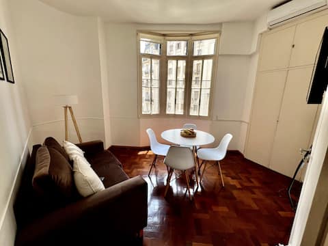 Popular Airbnb listing: Remodeled apartment in San Nicolás