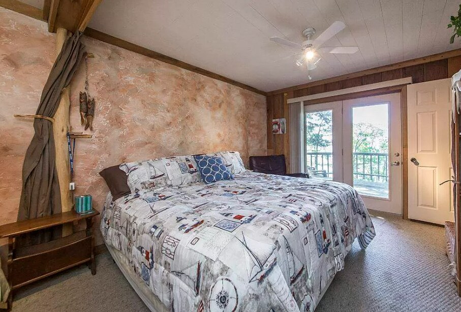 Брачен кревет (широк 180-220 см