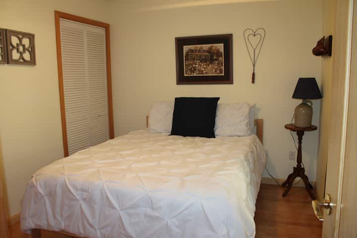 Საწოლი 152 × 203 სმ