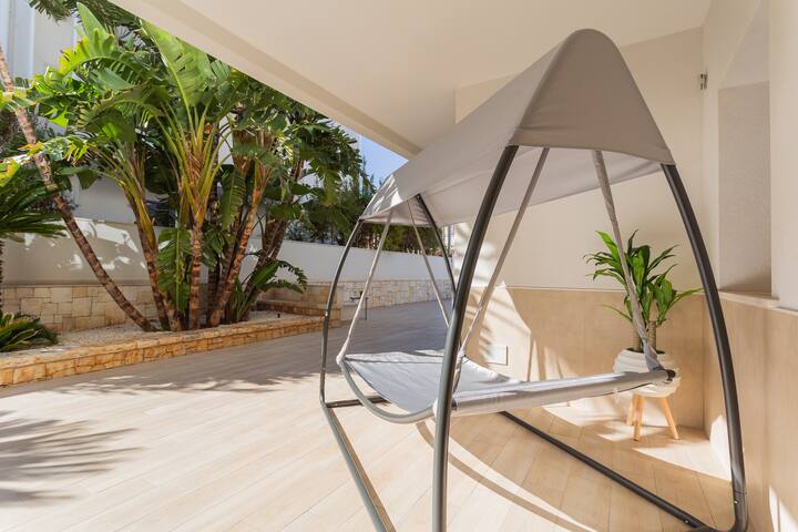 Palazzo Lux Stays 1 Perla, Pool, Beach, Centre gallery image 2