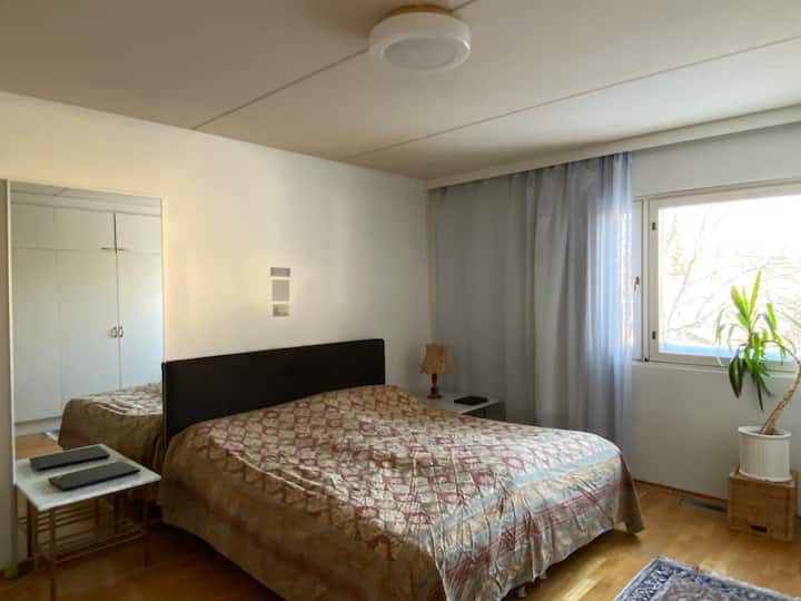 Спална соба 1/2 на горниот кат