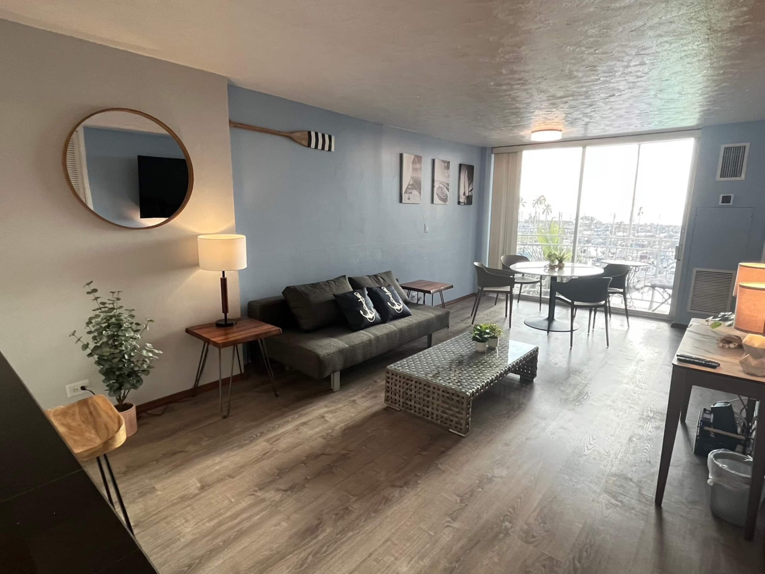 Private1BR in Waikiki! In front of harbor! - Image 12