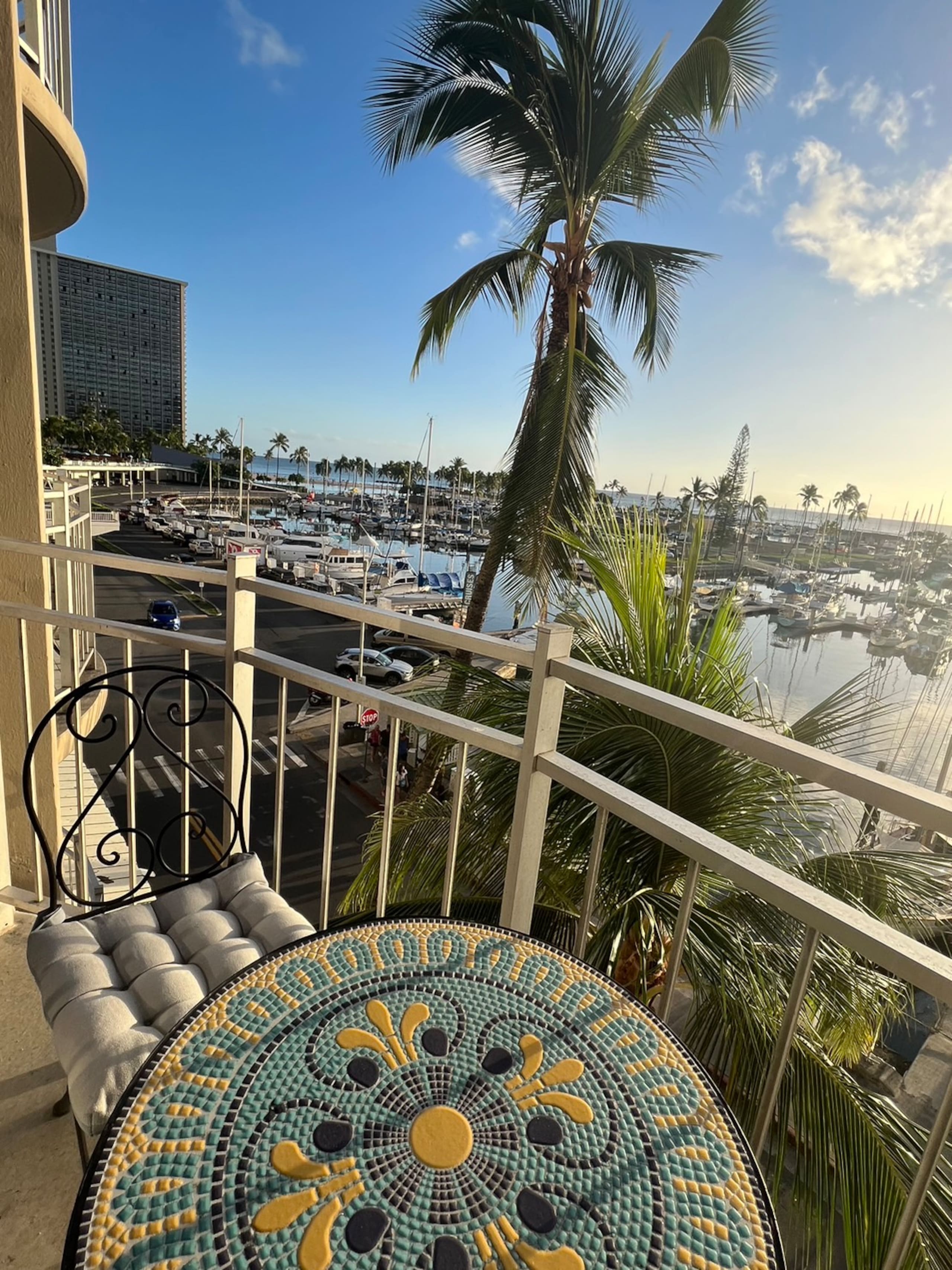 Private1BR in Waikiki! In front of harbor! - Image 29