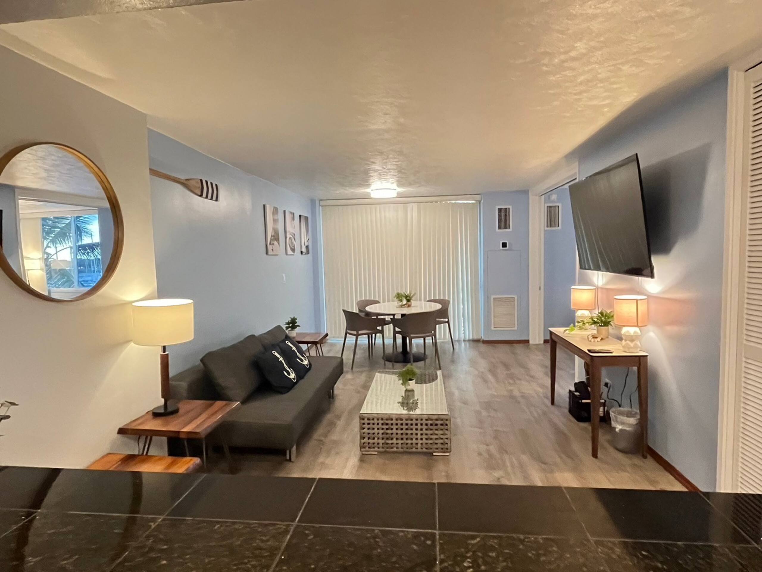 Private1BR in Waikiki! In front of harbor! - Image 22