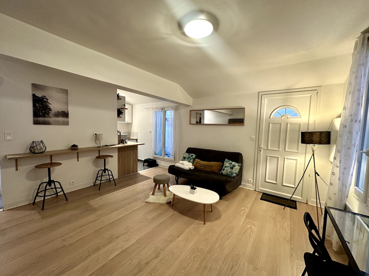 Airbnb performant: Nice house in the city center. à Argenteuil