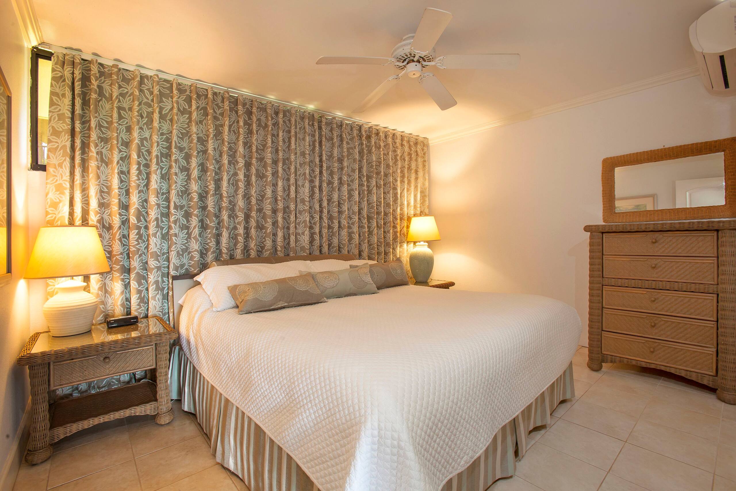 Ocean beachfront Luana Kai A103 updatedcondo Maui - Image 12