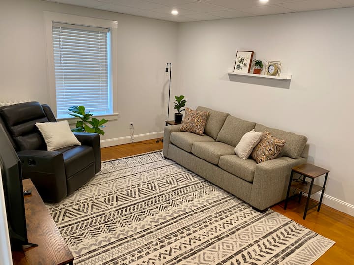 Historic Brick Home - 2nd Floor Apartment - Reading, PA
