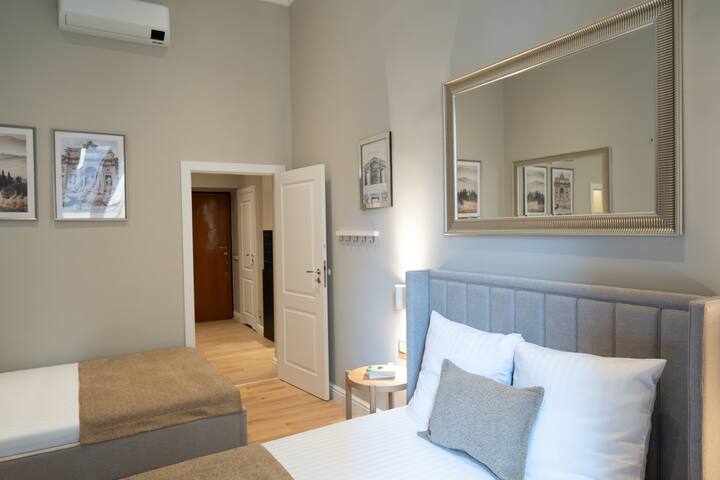 ROME City Center Apartment II gallery image 4