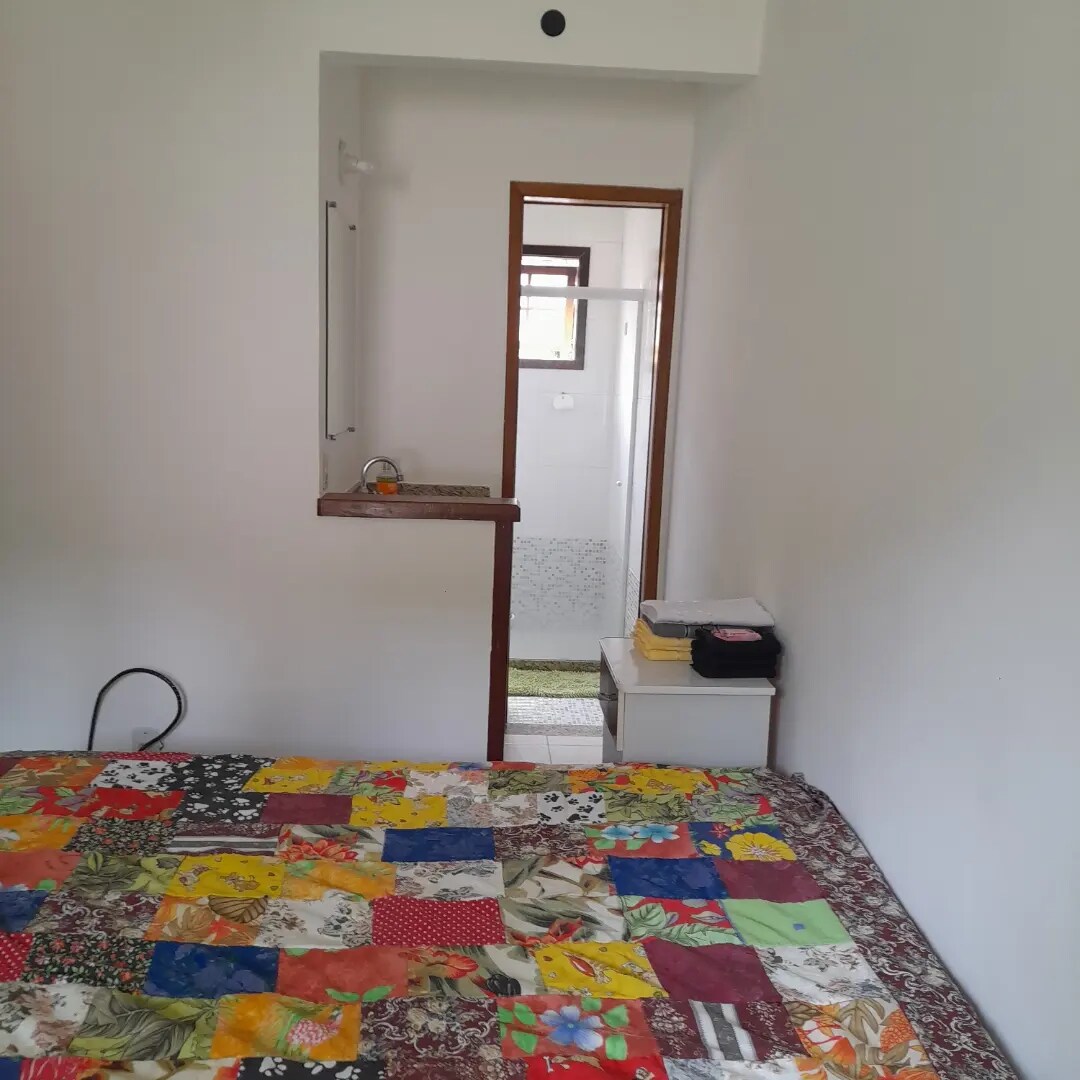 带外部lavabo的套房。