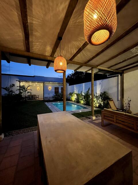 Casa Boutique con Piscina - UIRA