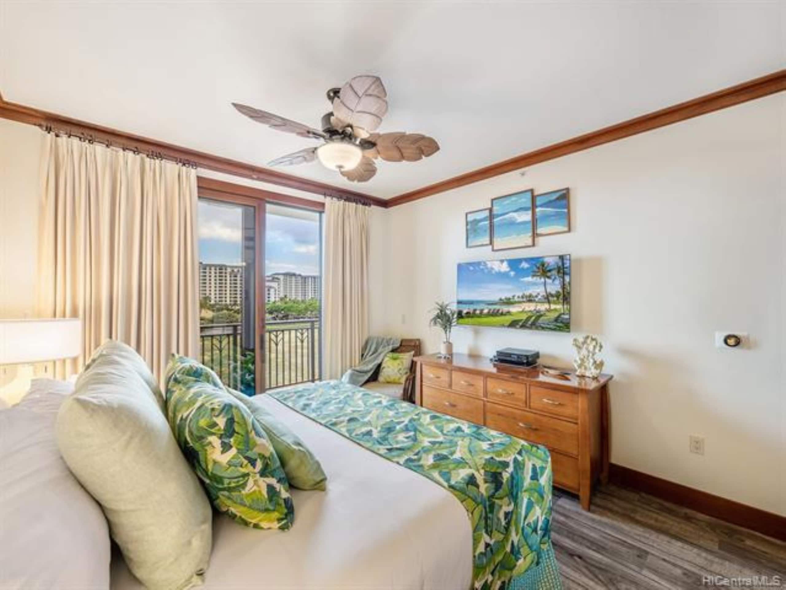 Condo in Kapolei · ★4.95 · 2 bedrooms · 5 beds · 2 private baths - Image 3