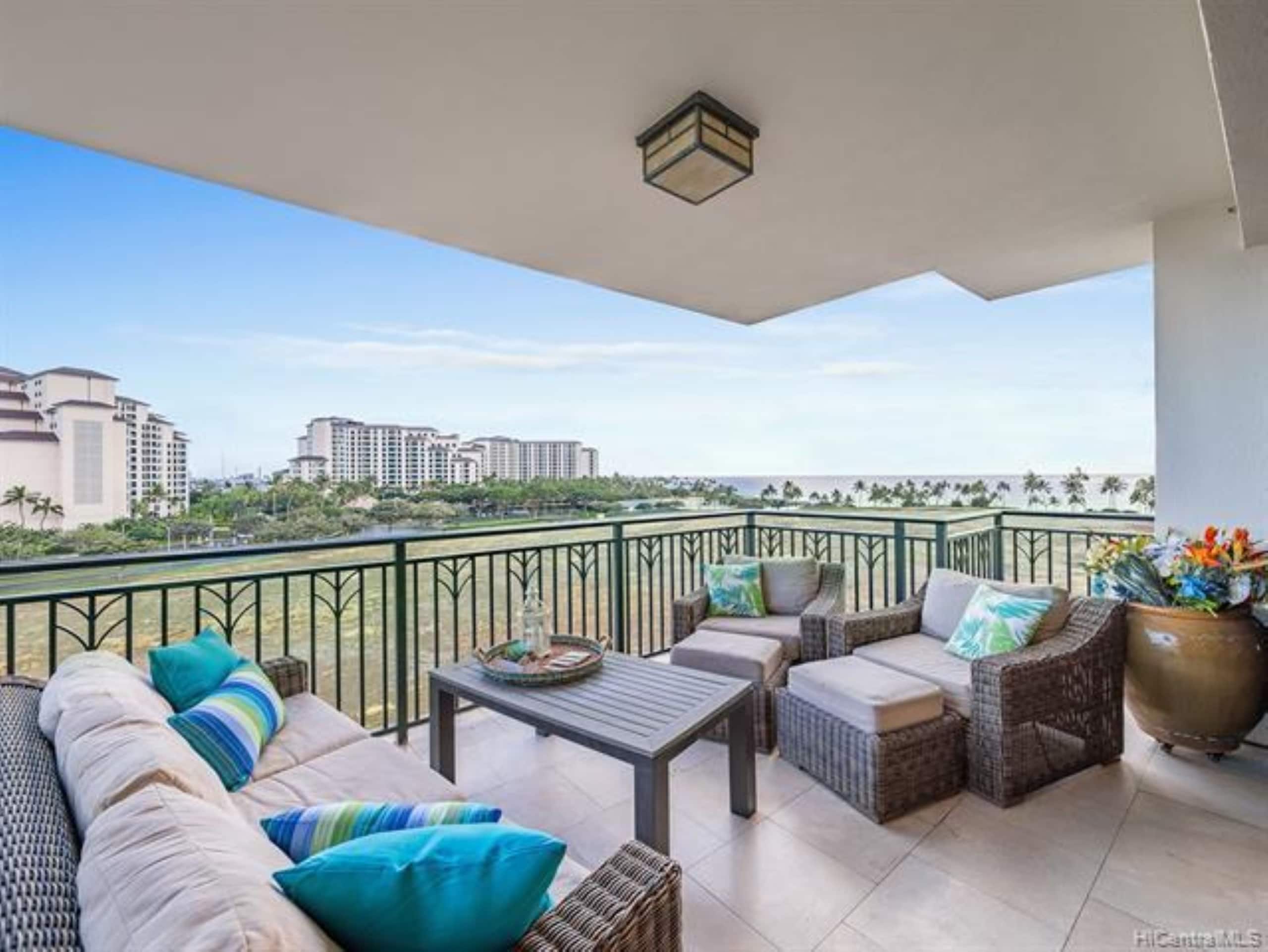 Condo in Kapolei · ★4.95 · 2 bedrooms · 5 beds · 2 private baths - Image 40