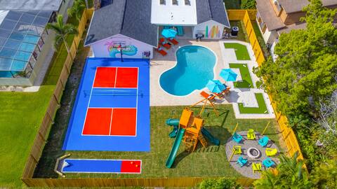 WOW Clearwater Resort! Heated Pool, Pickleball